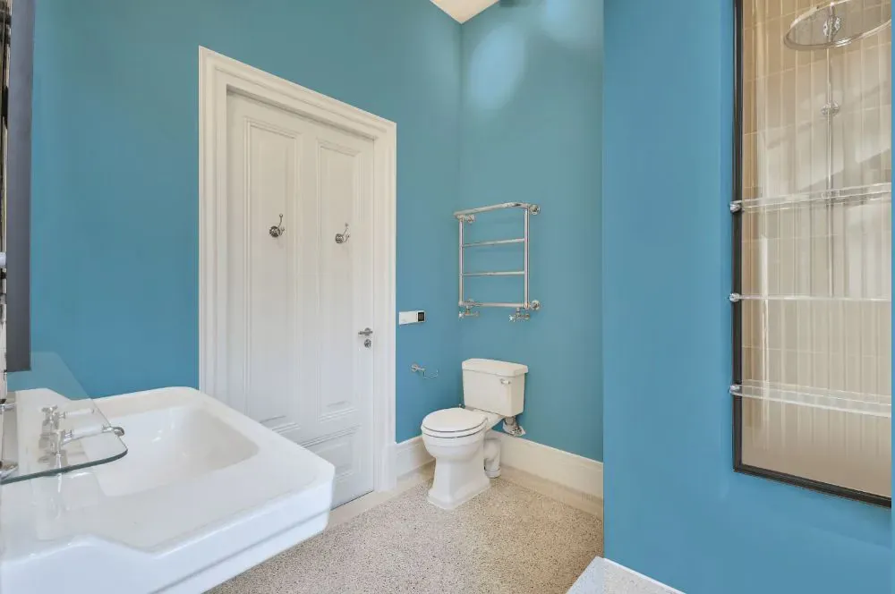Benjamin Moore Athenian Blue bathroom