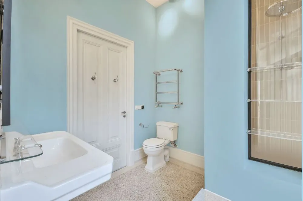 Benjamin Moore Bashful Blue bathroom