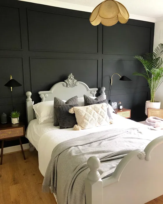Black Iron Bedroom Accent Wall