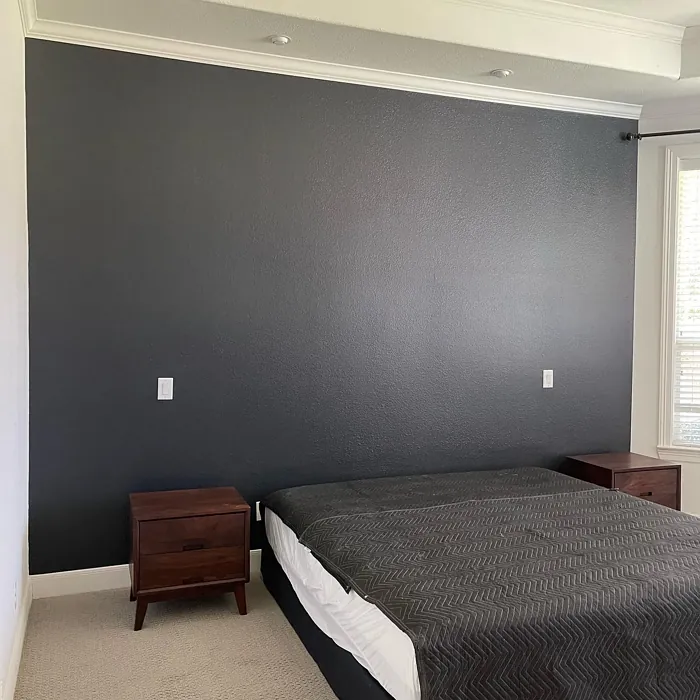 2120-20 Bedroom Accent Wall