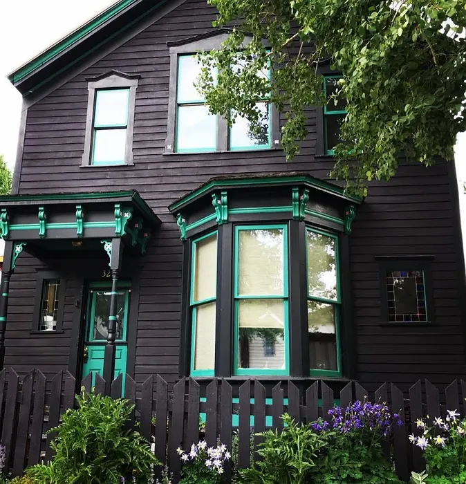 Benjamin Moore Black Satin house exterior color