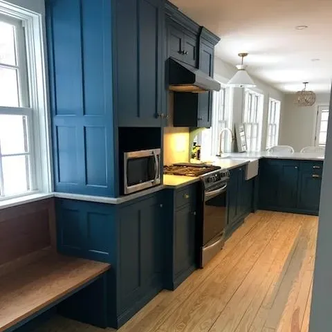 Benjamin Moore Blue Danube kitchen cabinets review