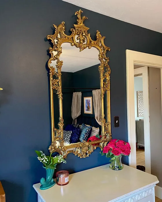 Benjamin Moore Blue Note bedroom paint