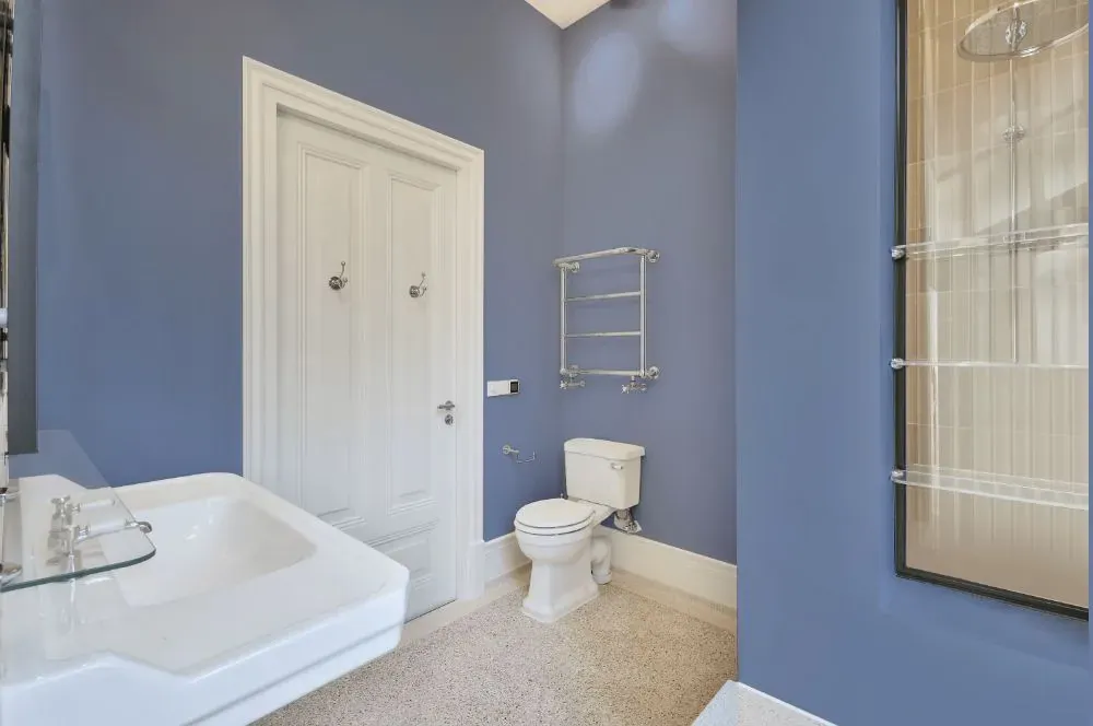 Benjamin Moore Blue Pearl bathroom