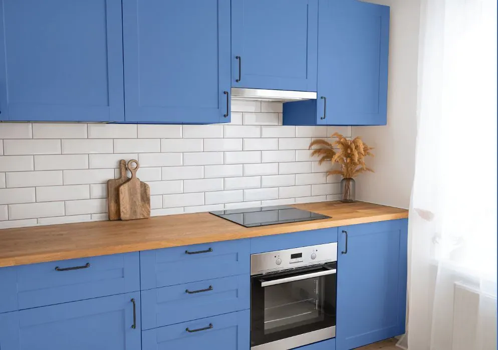 Benjamin Moore Brazilian Blue kitchen cabinets