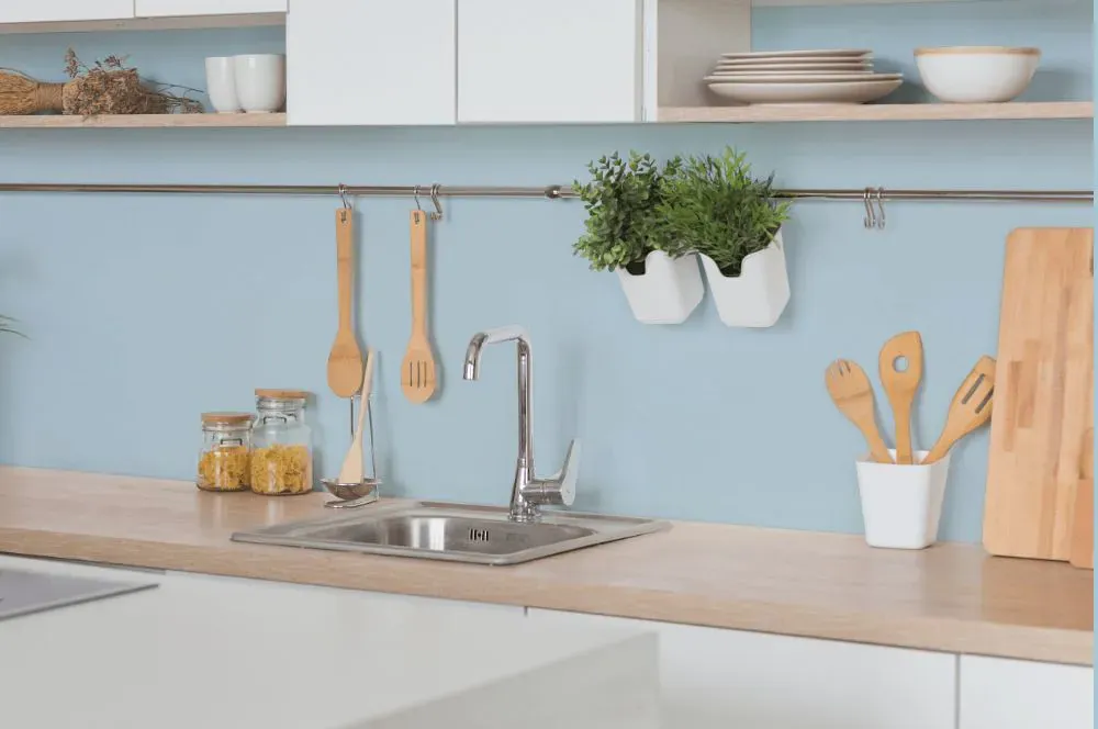 Benjamin Moore Bright and Early kitchen backsplash