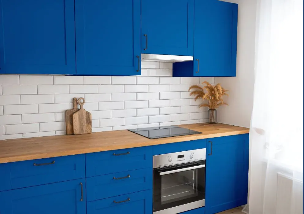 Benjamin Moore Brilliant Blue kitchen cabinets