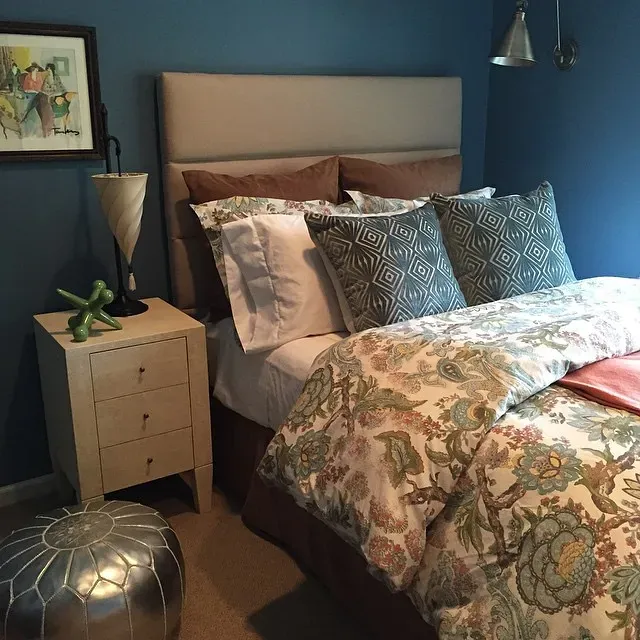 Benjamin Moore Buckland Blue bedroom color