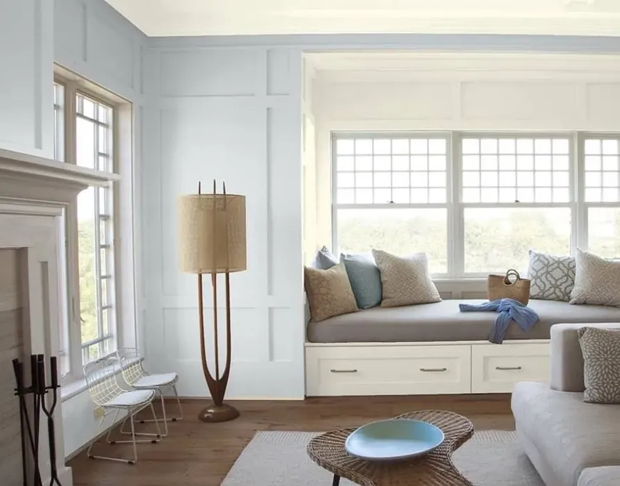 Benjamin Moore Bunny Gray living room color review