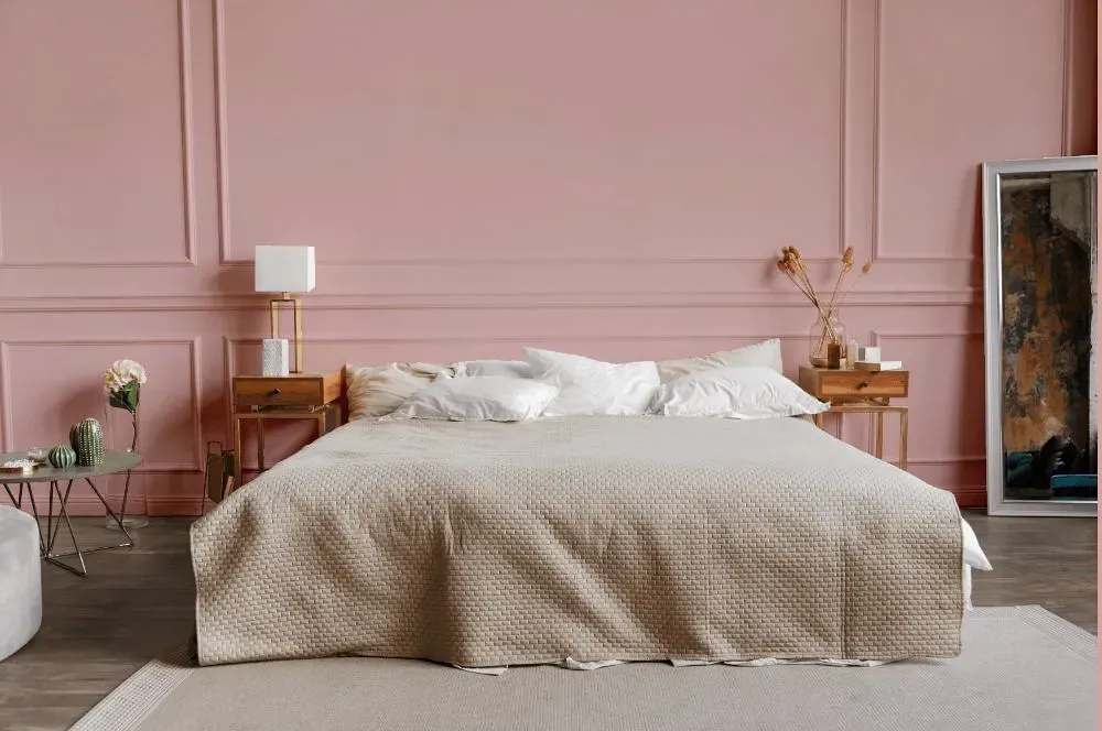 Benjamin Moore Camellia Pink bedroom