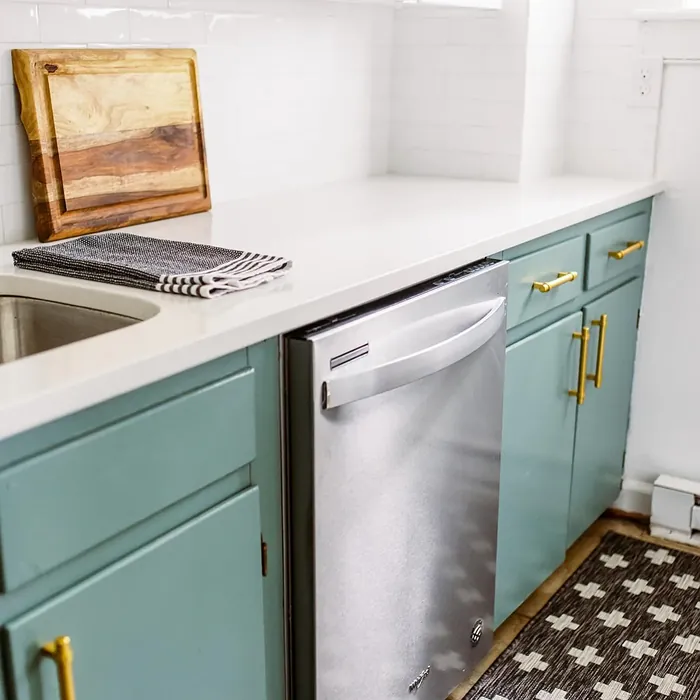 Cedar Mountains kitchen cabinets paint review