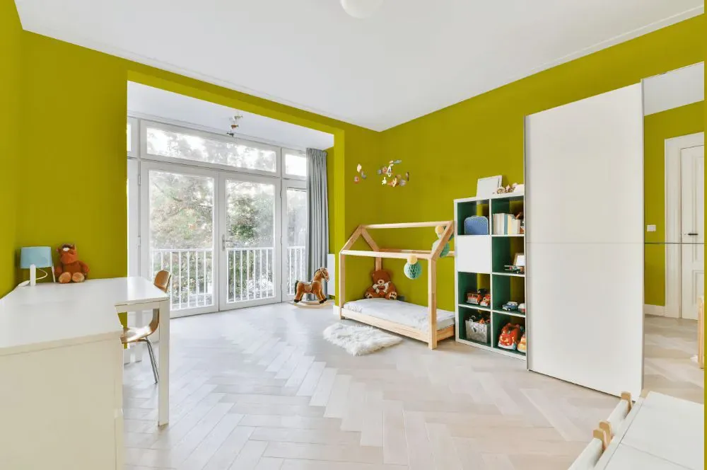 Benjamin Moore Chartreuse kidsroom interior, children's room