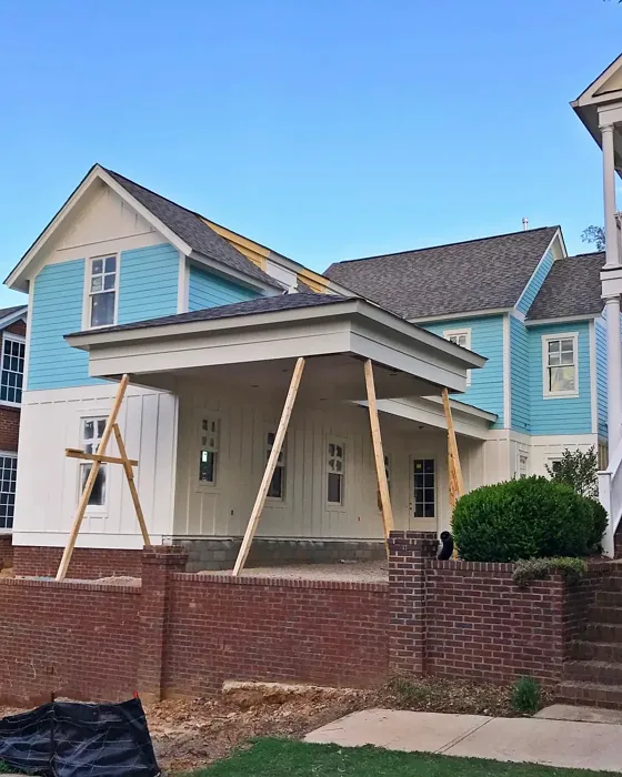 Benjamin Moore Chesapeake Blue exterior 