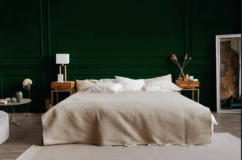 Benjamin Moore Chrome Green bedroom