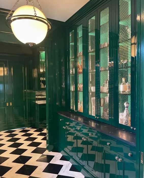 Benjamin Moore Chrome Green kitchen cabinets color review