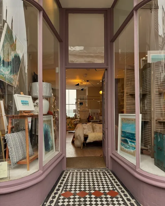 Benjamin Moore Cinnamon Slate exterior paint