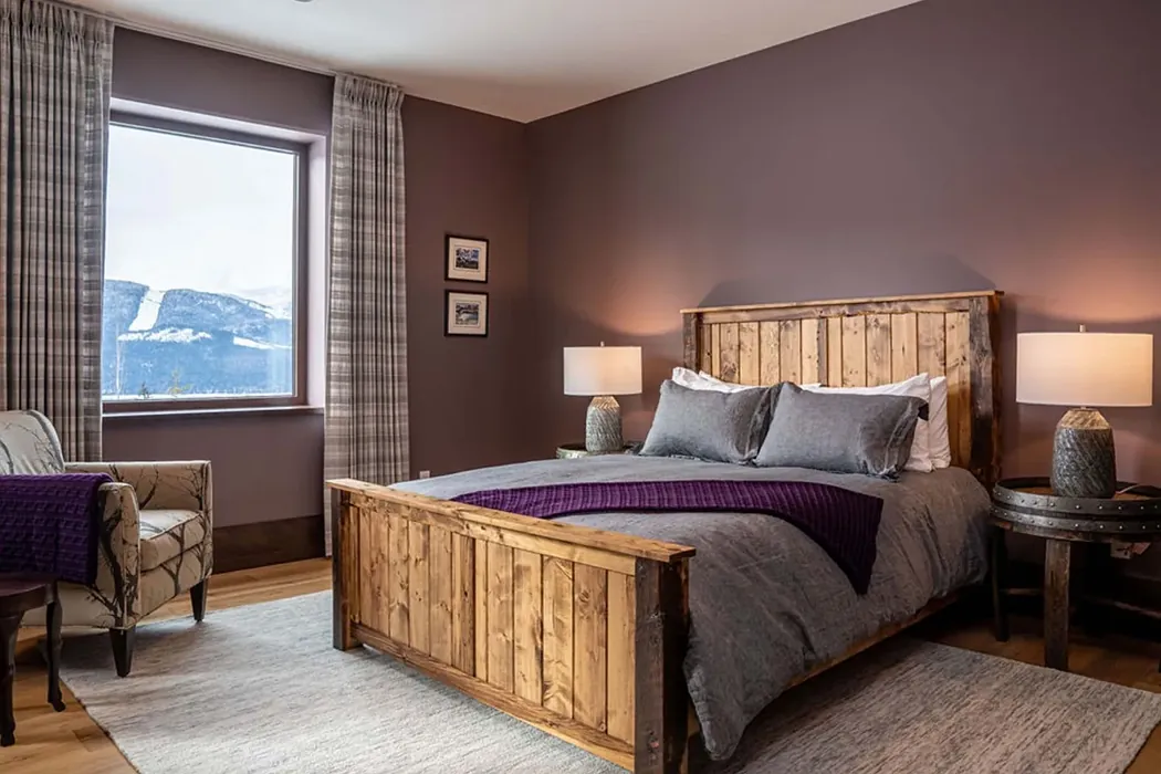 Benjamin Moore Cinnamon Slate bedroom interior