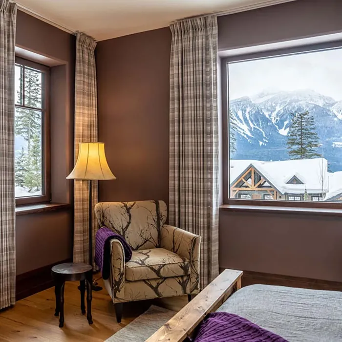 Benjamin Moore Cinnamon Slate bedroom review