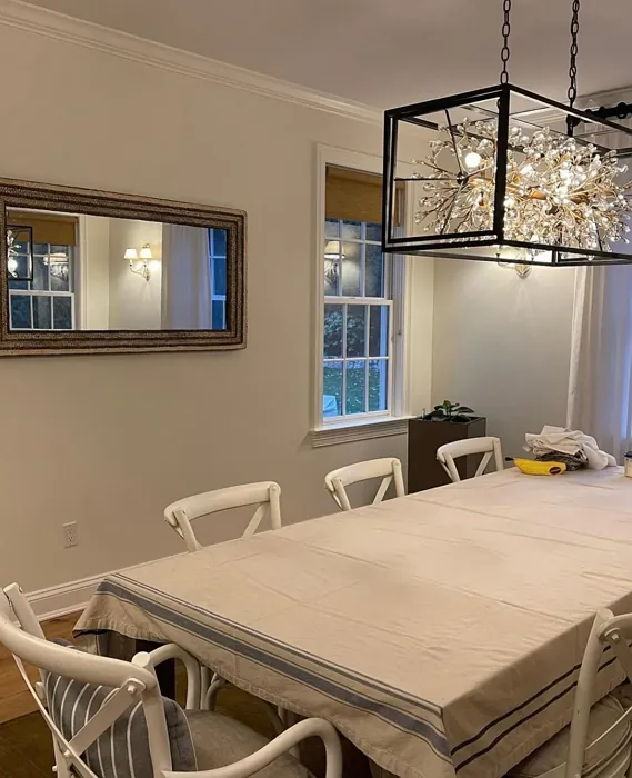 Benjamin Moore OC-119 dining room color