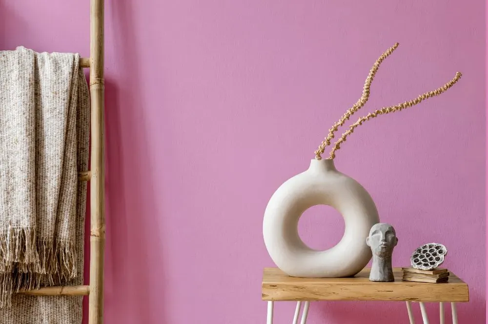 Benjamin Moore Easter Pink wall