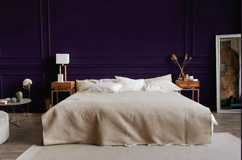 Benjamin Moore Exotic Purple bedroom