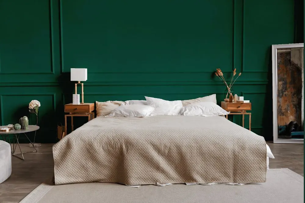 Benjamin Moore Fiddlehead Green bedroom