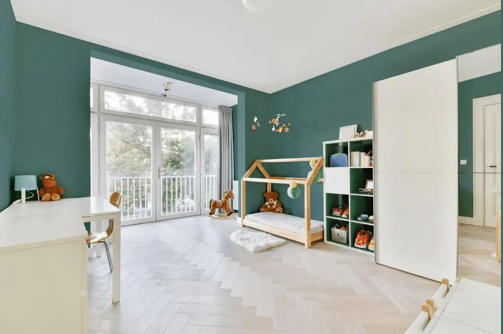 Benjamin Moore Fort Pierce Green kidsroom interior, children's room