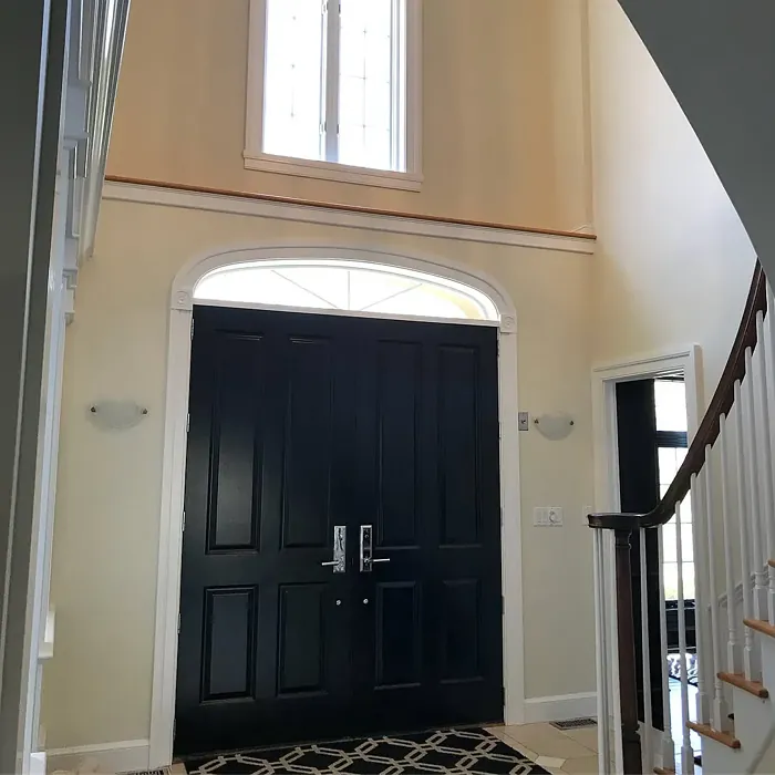 Benjamin Moore French Canvas hallway color