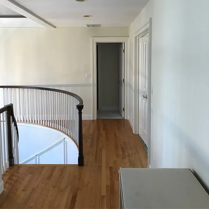 Benjamin Moore OC-41 hallway paint