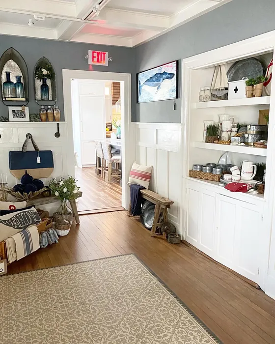 Benjamin Moore Gibraltar Cliffs living room 