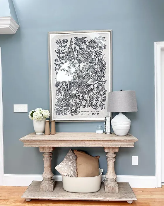 Gibraltar Cliffs hallway color review