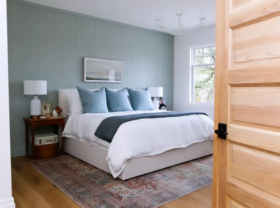 Benjamin Moore Gray Wisp 1570 Paint Color Benjamin Moore Gray Wisp 1570 Paint Color