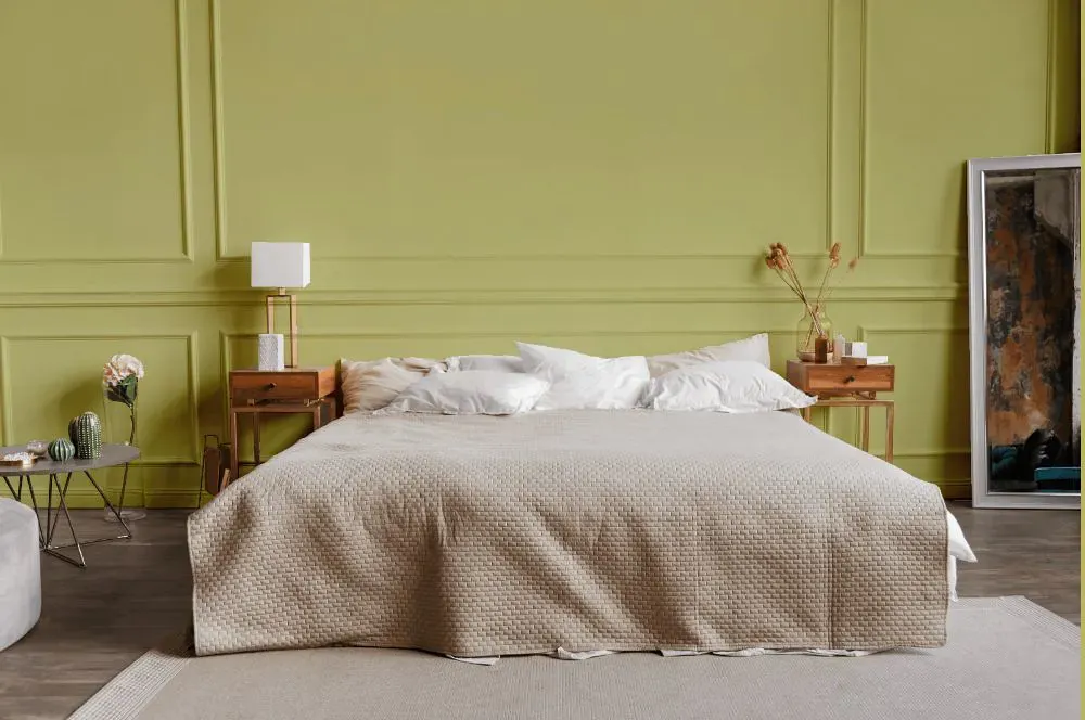 Benjamin Moore Green Hydrangea bedroom