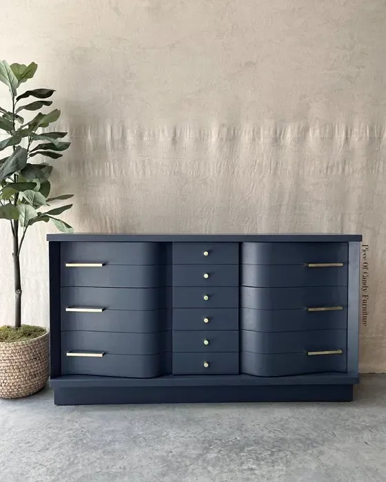 Bm Hale Navy Painted Furniture