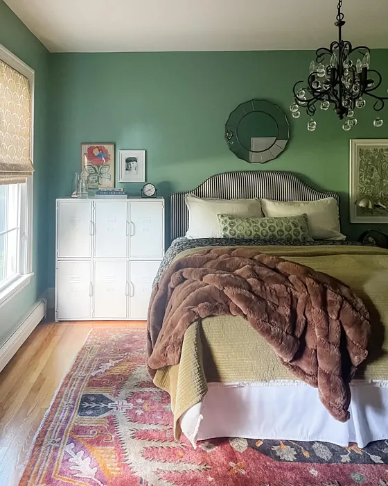 Benjamin Moore Harrisburg Green Bedroom