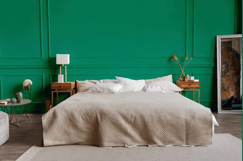 Benjamin Moore Hummingbird Green bedroom