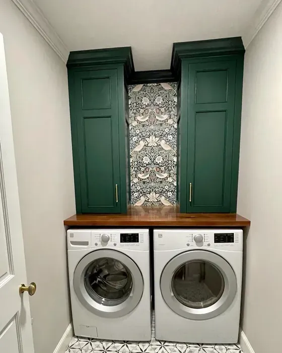 2041-10 Laundry Room