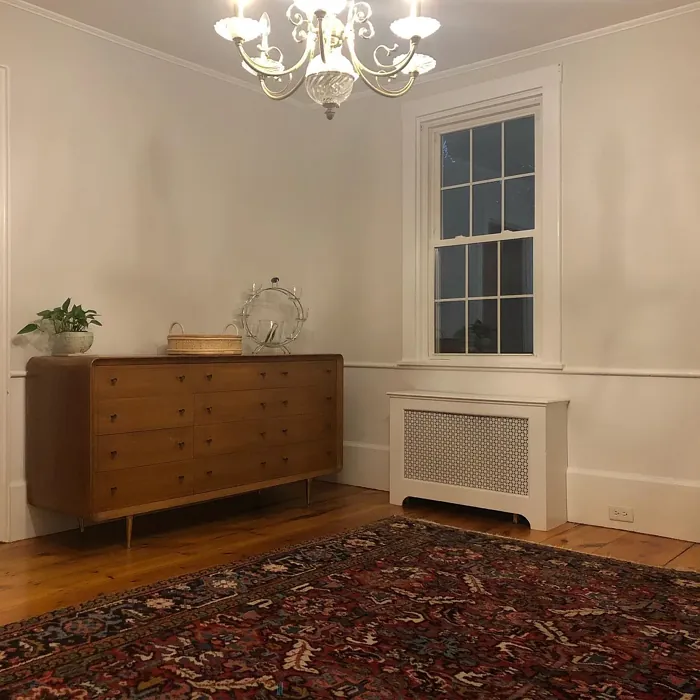 Benjamin Moore Sheep's Wool wall paint 