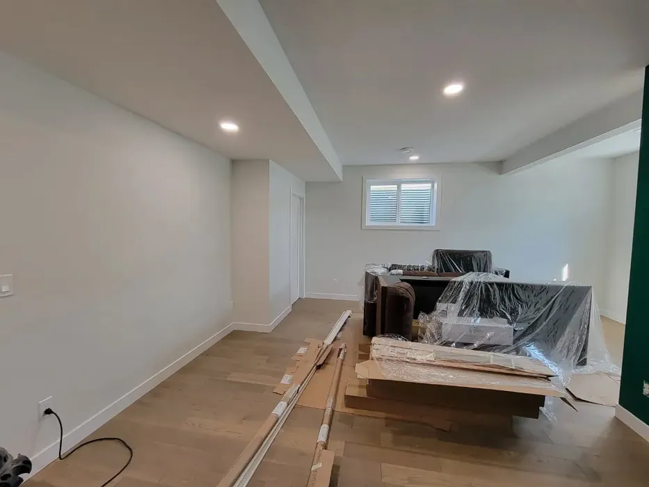 Benjamin Moore Sheep's Wool wall paint makeover