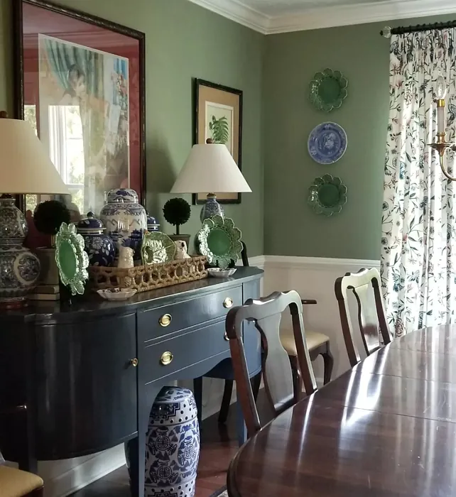 Kennebunkport Green living room color review