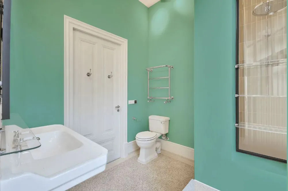 Benjamin Moore Key Largo Green bathroom