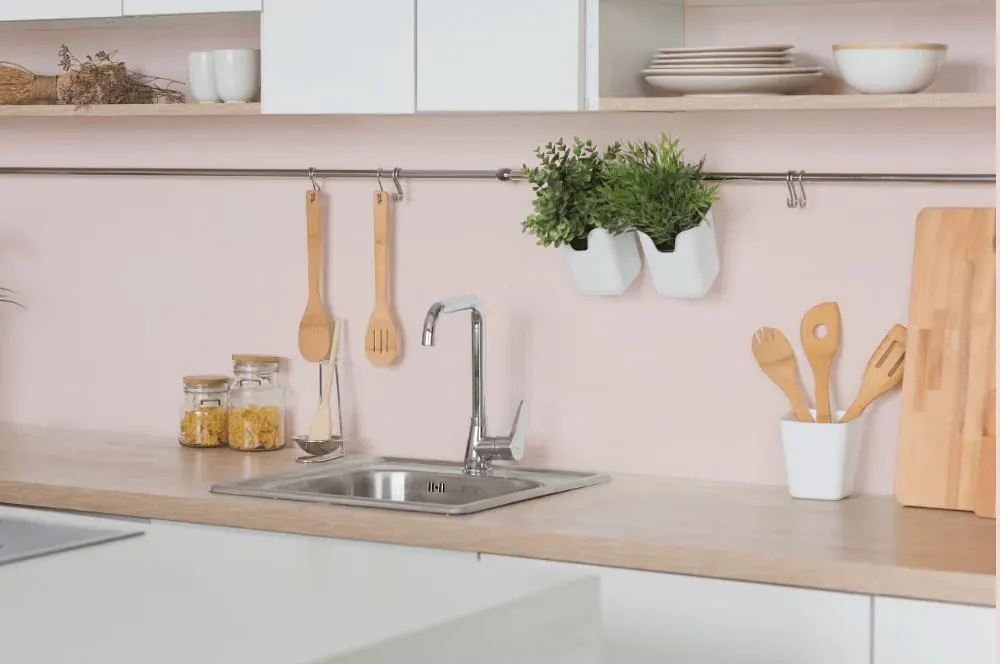 Benjamin Moore Key Pearl kitchen backsplash