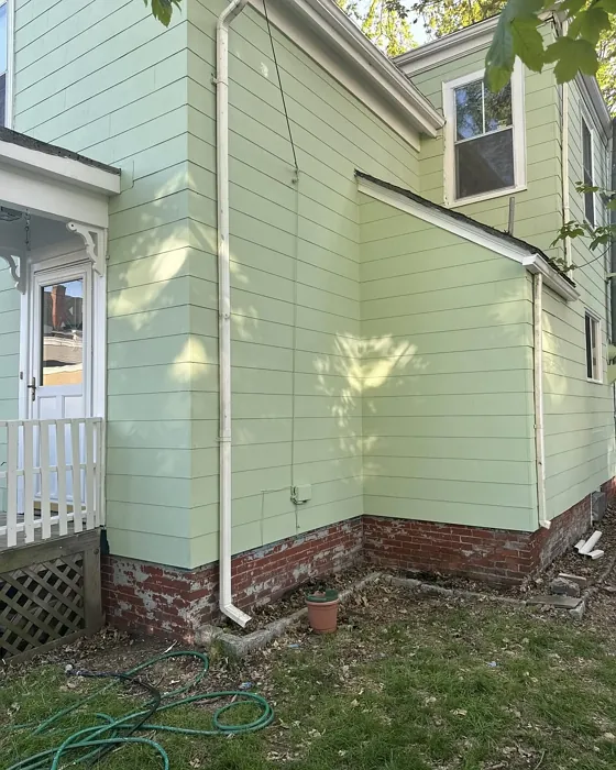 Benjamin Moore Kittery Point Green house exterior review