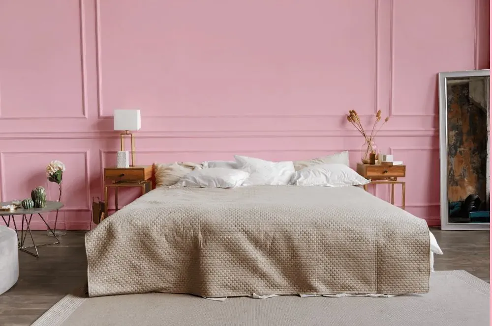 Benjamin Moore Light Chiffon Pink bedroom