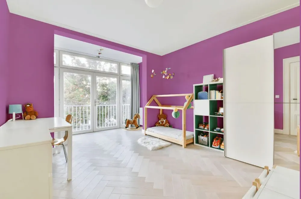 Benjamin Moore Lilac Pink kidsroom interior, children's room