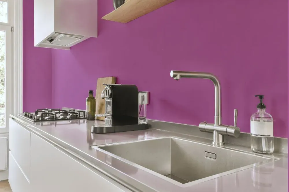 Benjamin Moore Lilac Pink kitchen painted backsplash