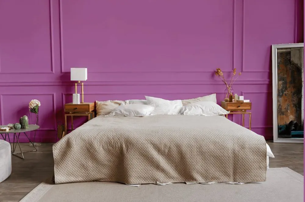 Benjamin Moore Lilac Pink bedroom