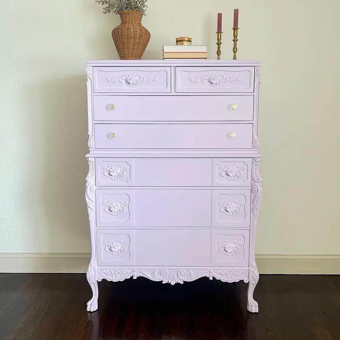 Benjamin Moore Lily Lavender painted furniture color review