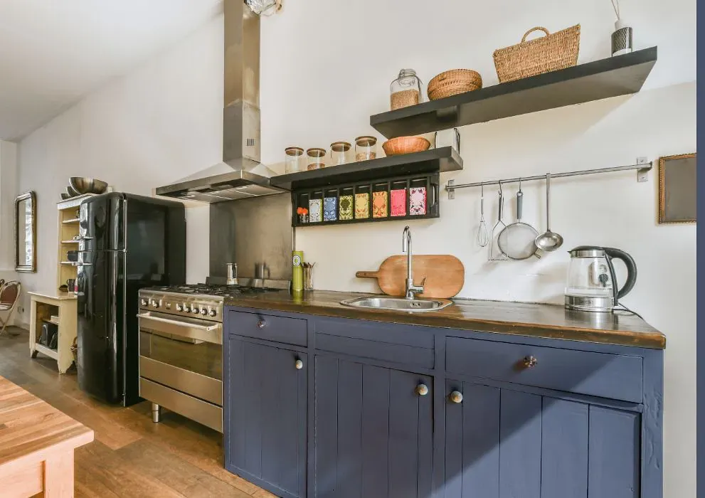 Benjamin Moore Luxe kitchen cabinets
