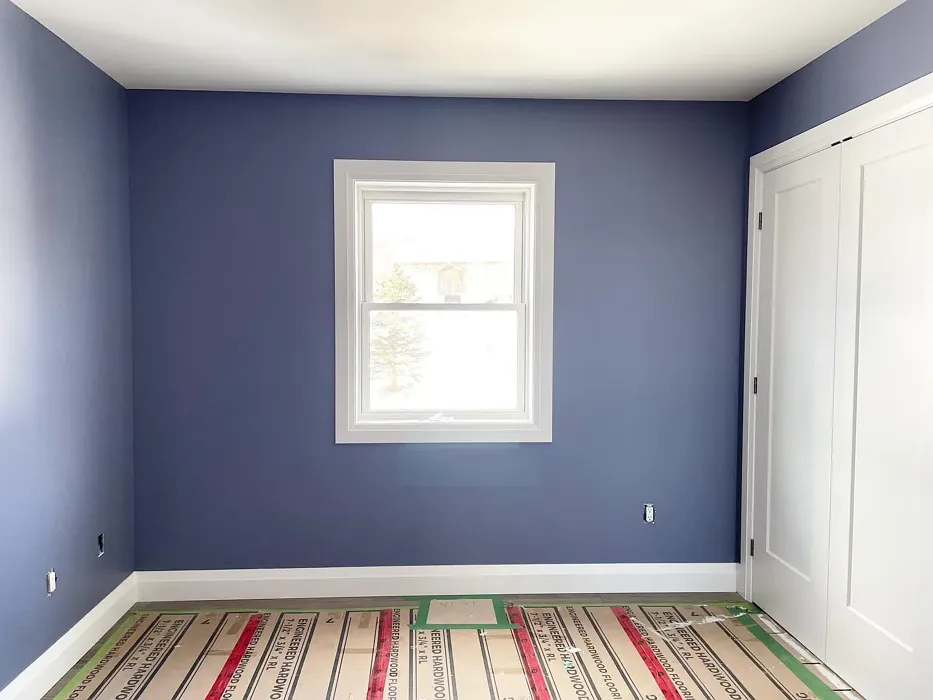 Benjamin Moore Luxe wall paint review